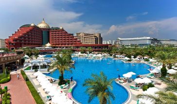 DELPHIN PALACE DELUXE